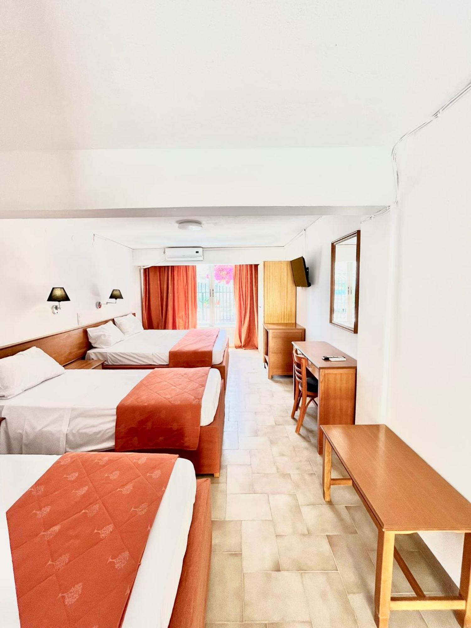 Agia Marina  Oelia Rooms & Apartments المظهر الخارجي الصورة