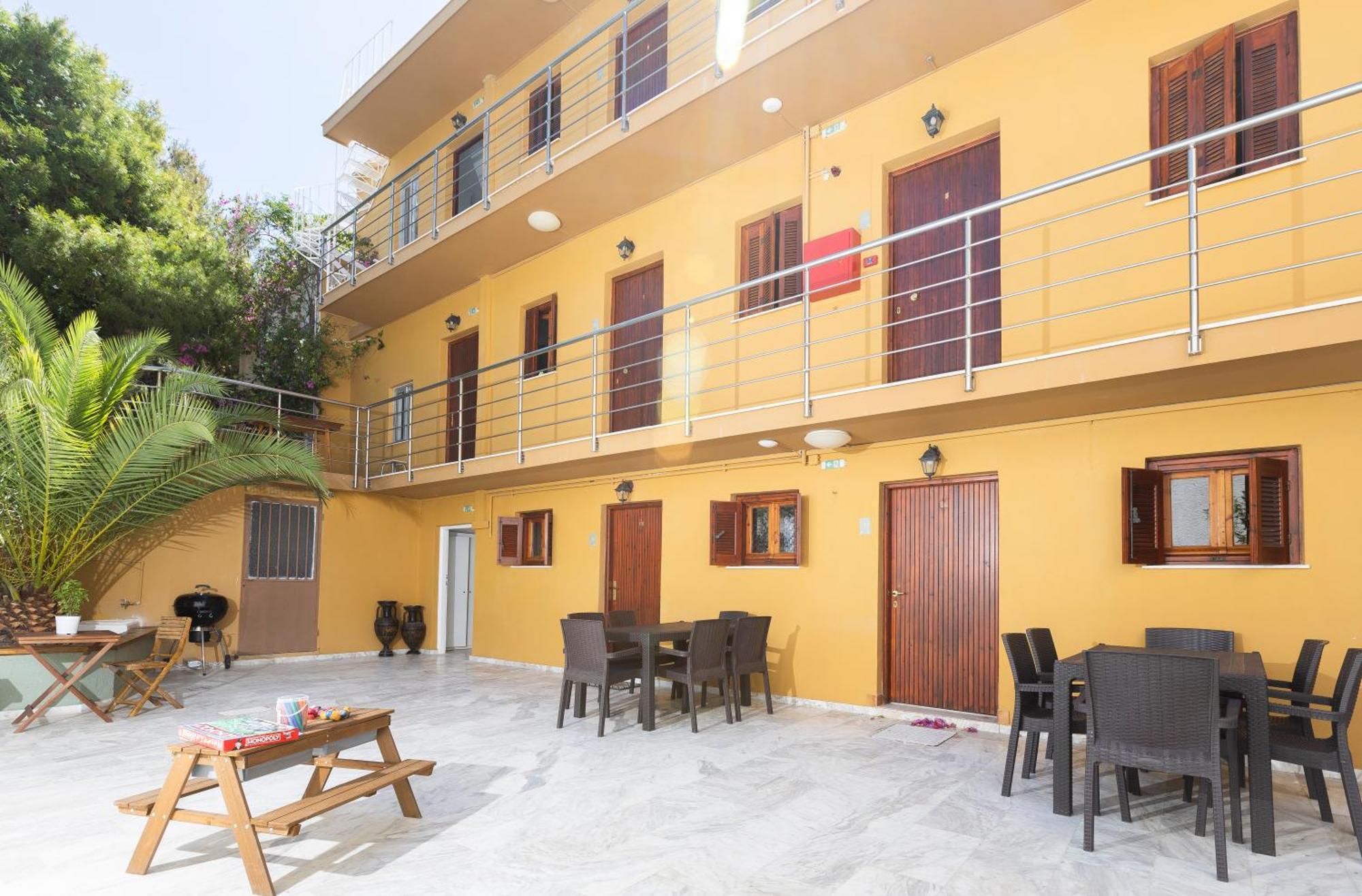 Agia Marina  Oelia Rooms & Apartments المظهر الخارجي الصورة