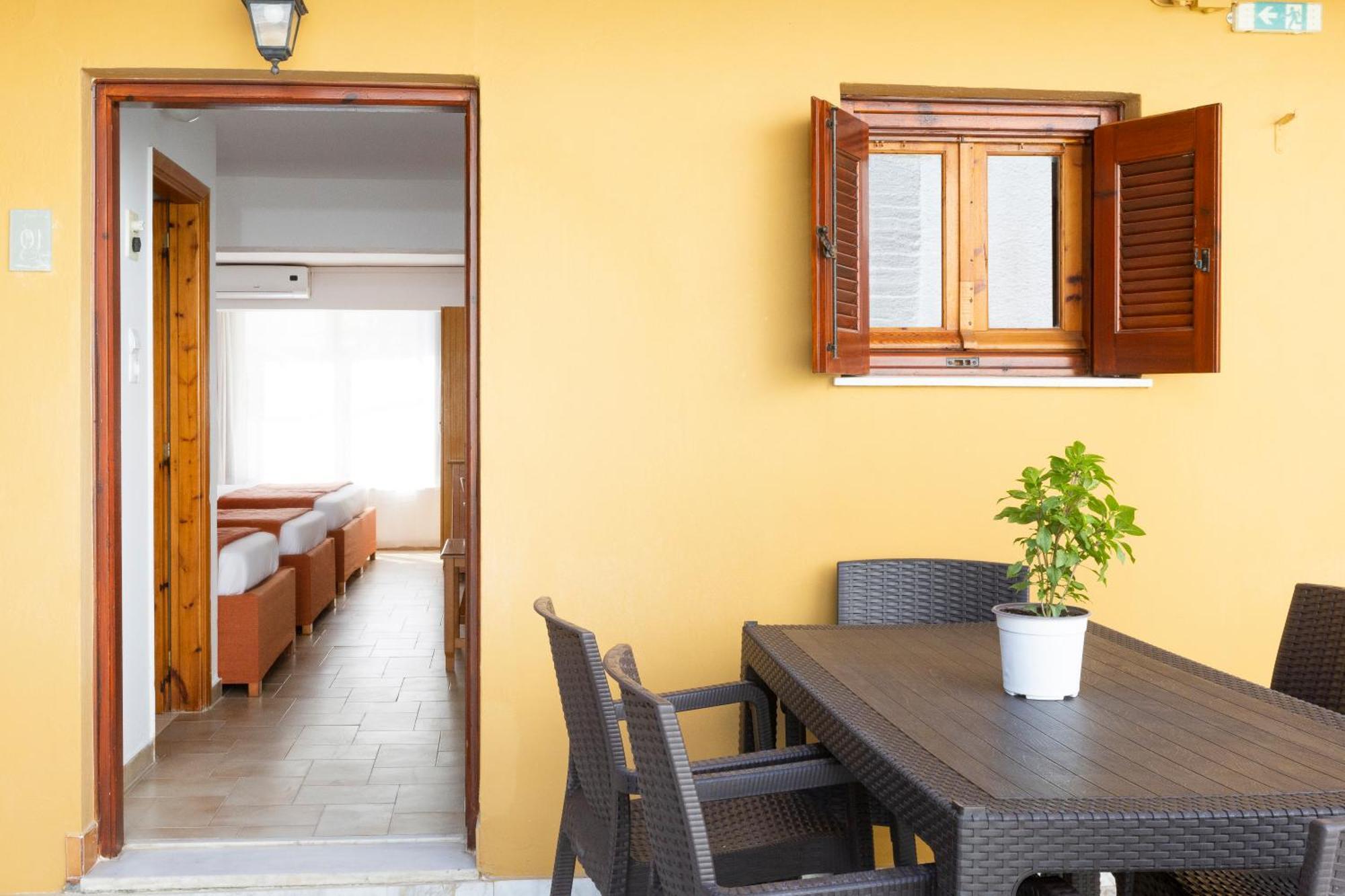 Agia Marina  Oelia Rooms & Apartments المظهر الخارجي الصورة